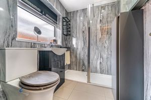 Photo 25- click for photo gallery